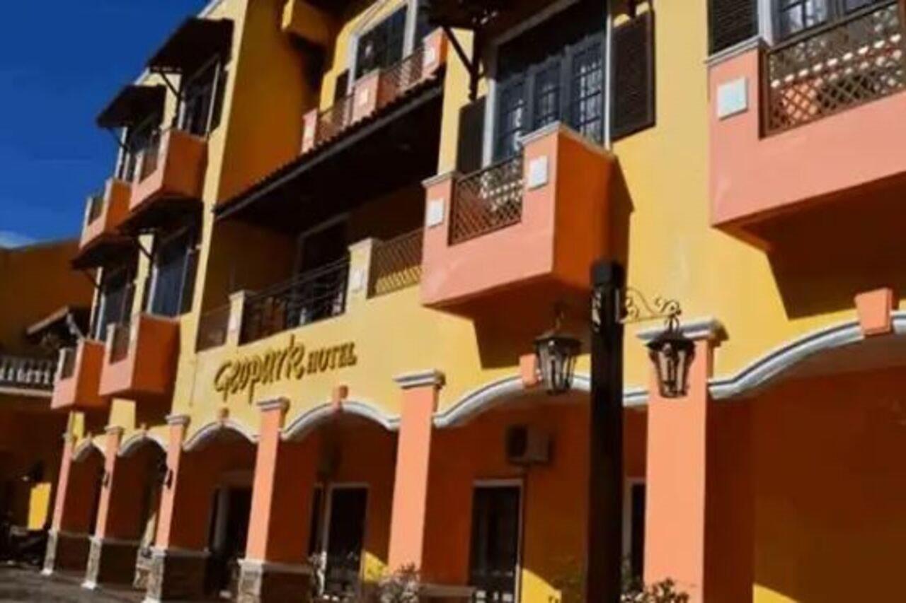 Geopark Hotel Padang Mat Sirat Exterior photo