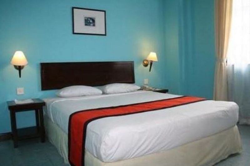 Geopark Hotel Padang Mat Sirat Exterior photo